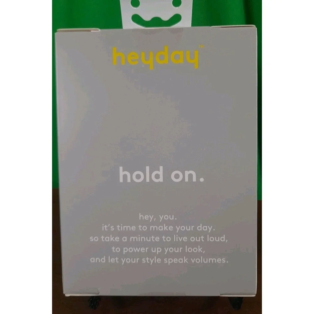 Apple AirTag 4pk Silicone Keychain - heyday™ Black (E)  New In Packaging‎ Sealed